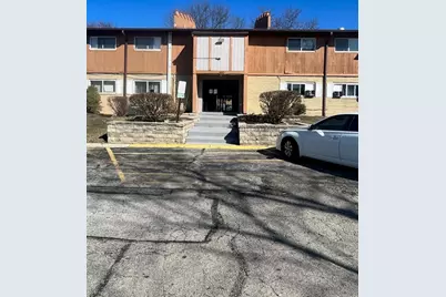860 E Old Willow Road #139, Prospect Heights, IL 60070 - Photo 1
