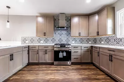 806 S 19th Avenue, Maywood, IL 60153 - Photo 8