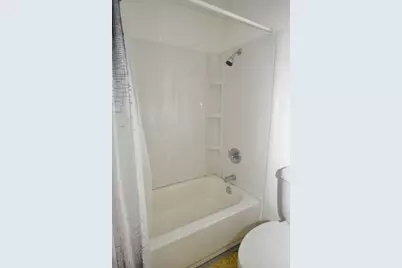 214 S Bloomington Street #4, Streator, IL 61364 - Photo 12
