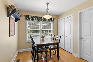 1426 Beach Ln, Sycamore, IL 60178 - Photo 12