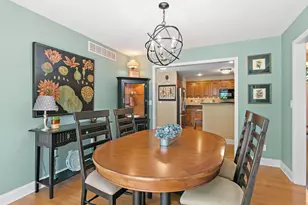 1426 Beach Ln, Sycamore, IL 60178 - Photo 14