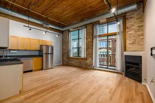 1801 S Michigan Ave, Chicago, IL 60616 - Photo 4