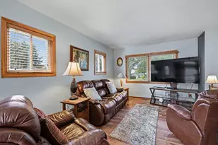 136 Augusta Rd, Oswego, IL 60543 - Photo 6