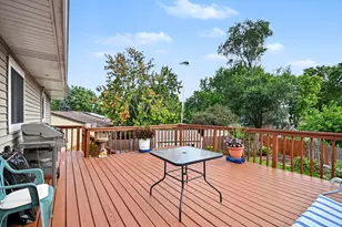 136 Augusta Rd, Oswego, IL 60543 - Photo 18