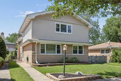 7624 Kilbourn Avenue, Skokie, IL 60076 - Photo 2