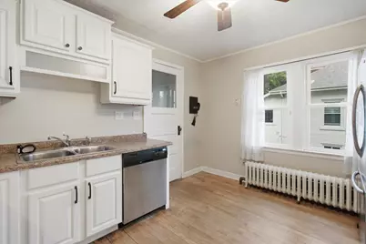 141 N Cedar Street, Palatine, IL 60067 - Photo 8