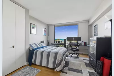 3200 N Lake Shore Drive #710, Chicago, IL 60657 - Photo 16
