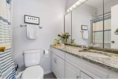 3200 N Lake Shore Drive #710, Chicago, IL 60657 - Photo 14