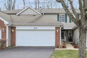 628 King Ct, East Dundee, IL 60118 - Photo 1