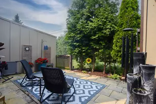 8 Westwood Dr, Indian Head Park, IL 60525 - Photo 24