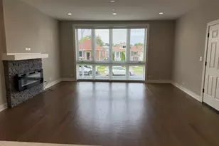 2817 N 75th Ave, Elmwood Park, IL 60707 - Photo 4