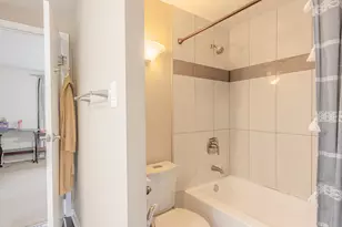2110 Stanley Ct, Schaumburg, IL 60194 - Photo 14