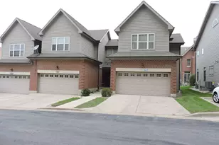 1755 Riverwoods Dr, Melrose Park, IL 60160 - Photo 2