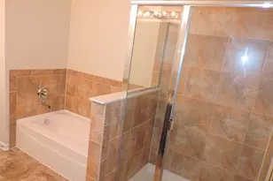 1755 Riverwoods Dr, Melrose Park, IL 60160 - Photo 26