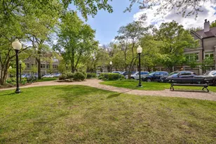 2731 N Janssen Ave, Chicago, IL 60614 - Photo 26
