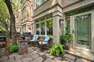 2731 N Janssen Ave, Chicago, IL 60614 - Photo 30