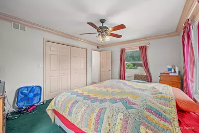 122 S Edison Avenue, Elgin, IL 60123 - Photo 18