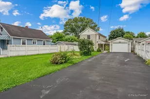122 S Edison Ave, Elgin, IL 60123 - Photo 26