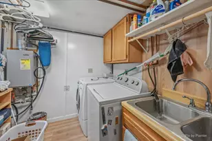 122 S Edison Ave, Elgin, IL 60123 - Photo 20