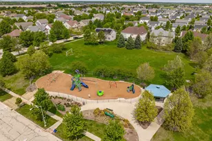 2297 Deerpath Rd, Bolingbrook, IL 60490 - Photo 30