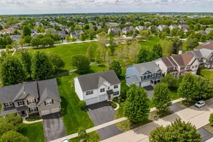 2297 Deerpath Rd, Bolingbrook, IL 60490 - Photo 28