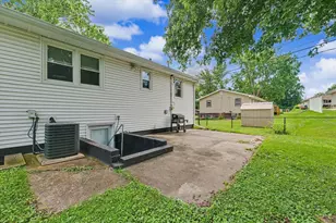 49 Colorado Dr, Decatur, IL 62526 - Photo 36