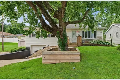 49 Colorado Drive, Decatur, IL 62526 - Photo 2