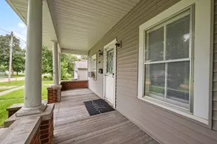 404 SW 5th Ave, Galva, IL 61434 - Photo 26
