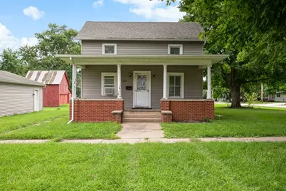 404 SW 5th Avenue, Galva, IL 61434 - Photo 1