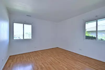 1409 Fremont Drive #NONE, Hanover Park, IL 60133 - Photo 6