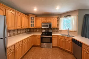 18205 Irvington Rd, Centralia, IL 62801 - Photo 4