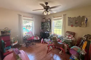 18205 Irvington Rd, Centralia, IL 62801 - Photo 10