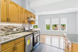 1729 E 67th St, Chicago, IL 60649 - Photo 12
