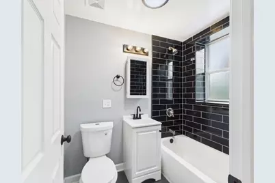 1729 E 67th Street #2E, Chicago, IL 60649 - Photo 10
