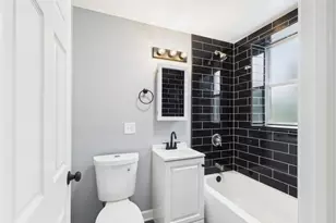 1729 E 67th St, Chicago, IL 60649 - Photo 10