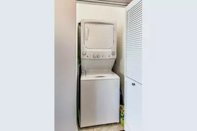 757 N Orleans Street #1105, Chicago, IL 60654 - Photo 12