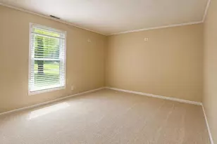 1550 Jasper Dr, Wheaton, IL 60189 - Photo 6