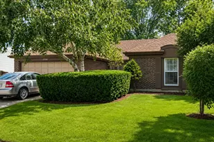 1550 Jasper Dr, Wheaton, IL 60189 - Photo 1