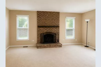1550 Jasper Drive, Wheaton, IL 60189 - Photo 4