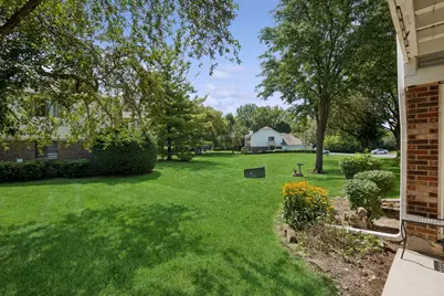 1391 Stratford Drive #1391, Gurnee, IL 60031 - Photo 20