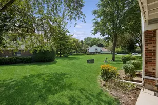 1391 Stratford Dr, Gurnee, IL 60031 - Photo 20