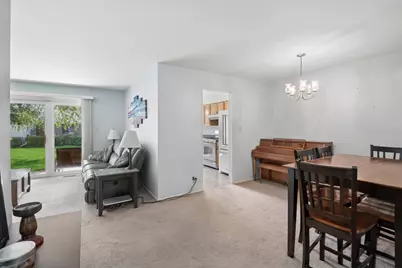 1391 Stratford Drive #1391, Gurnee, IL 60031 - Photo 6