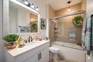 757 N Orleans St, Chicago, IL 60654 - Photo 18