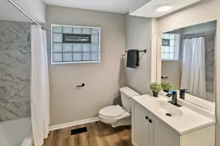 936 E 170th St, South Holland, IL 60473 - Photo 16