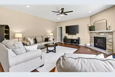 4342 Rudyard Kipling Road, Elgin, IL 60124 - Photo 14