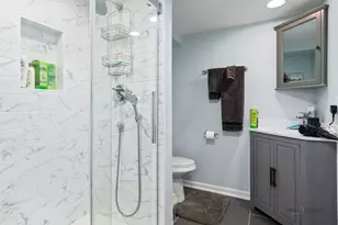 5419 E Lake Shore Dr, Wonder Lake, IL 60097 - Photo 26