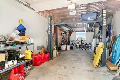 5419 E Lake Shore Drive, Wonder Lake, IL 60097 - Photo 30