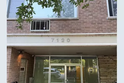 7120 N Sheridan Road #411, Chicago, IL 60626 - Photo 2