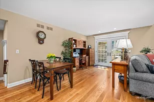 467 Le Provence Cir, Naperville, IL 60540 - Photo 14