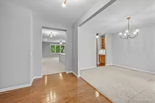 341 Foxford Dr, Cary, IL 60013 - Photo 6